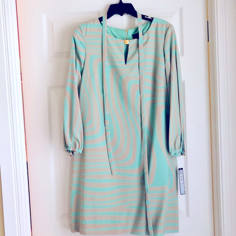 NWT Tahari Three-Quarter Sleeve Dress